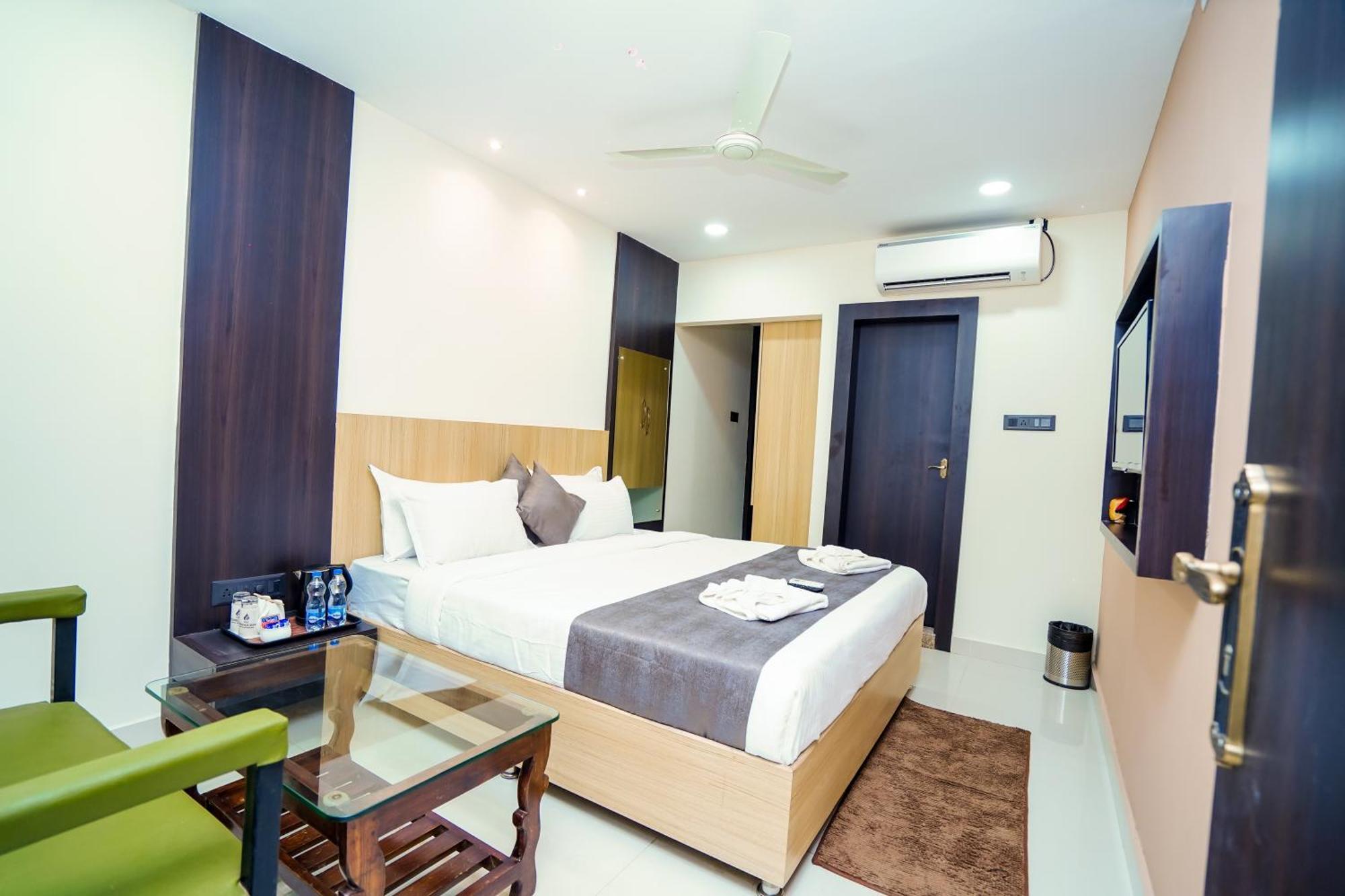 Hotel Middleton Nxt Bhubaneswar Ngoại thất bức ảnh