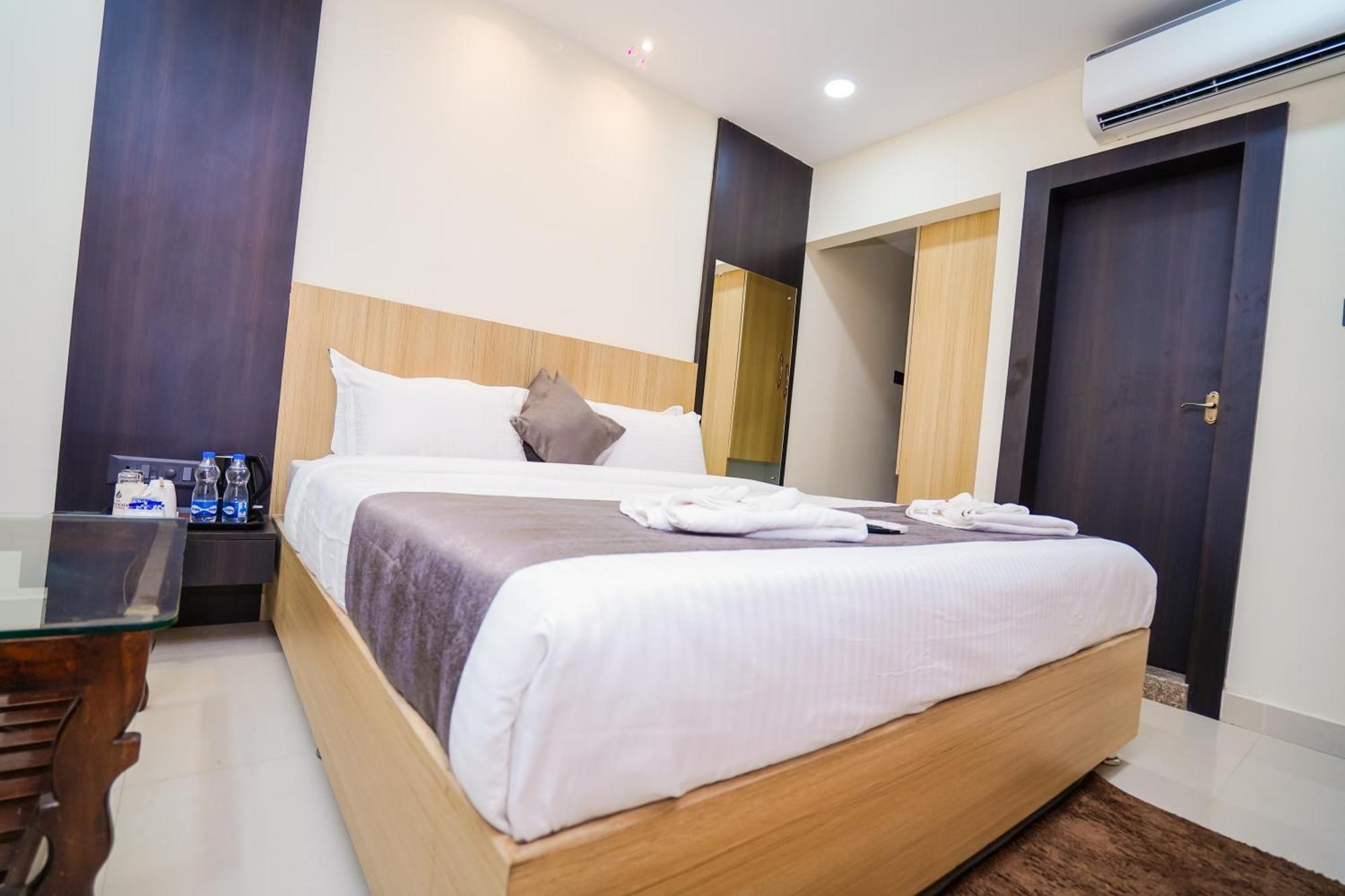 Hotel Middleton Nxt Bhubaneswar Ngoại thất bức ảnh